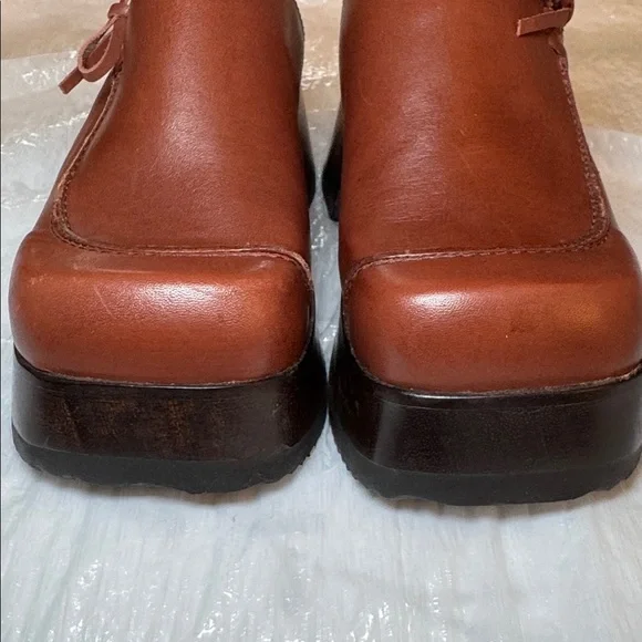 Vintage 90’s Candie's Brown Leather Platform Clogs Wood Heel Boho NWOT Size 6 - Picture 10 of 16